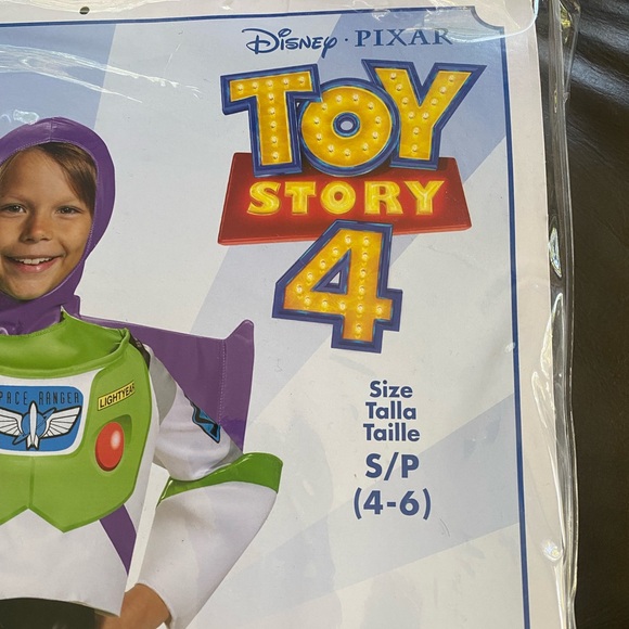 Buzz Lightyear deluxe child’s costume - Picture 2 of 6